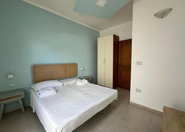 Punta Grossa * פונטה פרושוטו